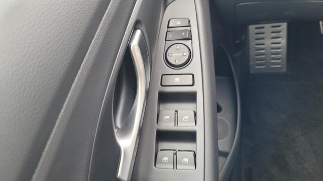 Hyundai i30 N-Line HB N-Line*Navi*LED*Shzg*Lhzg*PDCv+h*Cam*18" 
