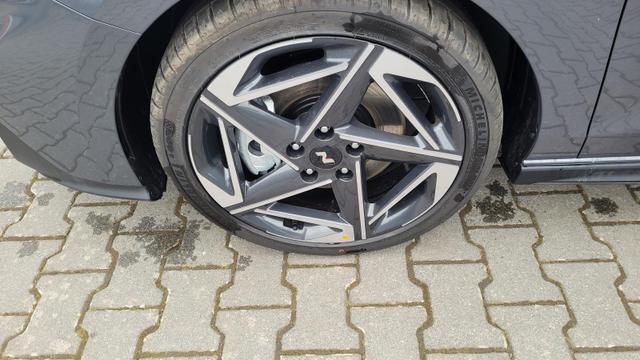 Hyundai i30 N-Line HB N-Line*Navi*LED*Shzg*Lhzg*PDCv+h*Cam*18" 
