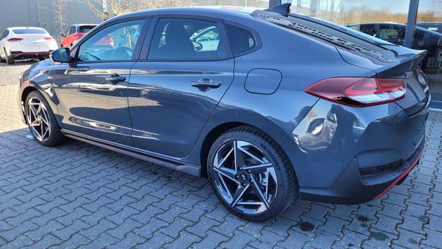 Hyundai i30 FastbackN N Line Fastback Line*LED*Navi*Shzg*PDC*Cam*18Zoll 