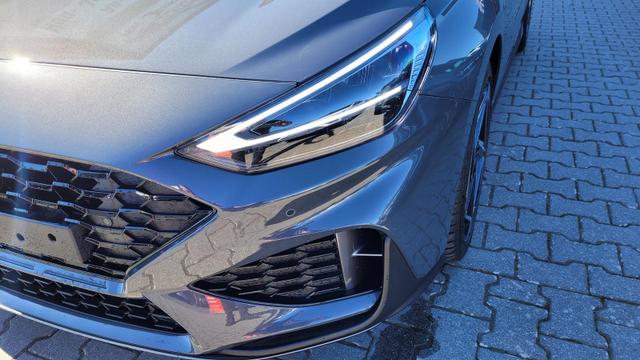 Hyundai i30 FastbackN N Line Fastback Line*LED*Navi*Shzg*PDC*Cam*18Zoll 