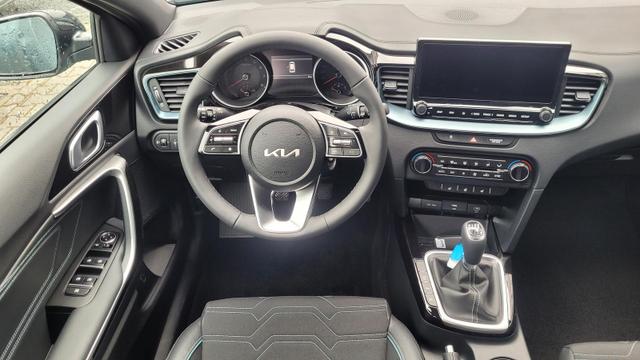 Kia Ceed Sportswagon Edition 30 SW Edition30*LED*Navi*Shzg*Lhzg*PDC*Cam*17" 