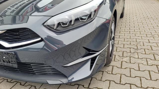 Kia Ceed Sportswagon TOP SW Top*LED*Navi*Shzg*Lhzg*PDC*Cam*17Zoll 