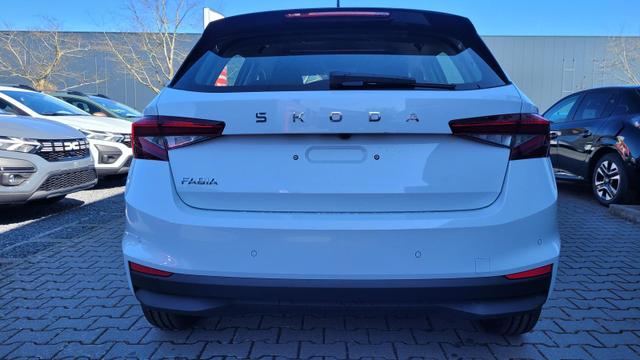 Skoda Fabia Selection Selection*5JGar*LED*Shzg*PDC*Cam*15Zoll* 