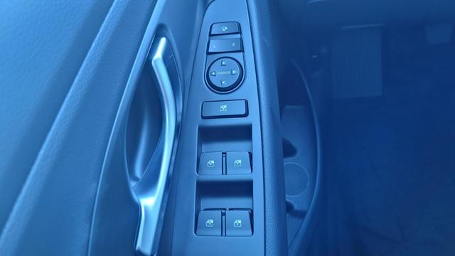 Hyundai i30 Familiy HB 1.5 MJ25*Navi*LED*Shzg*PDCv&h*Cam*16 