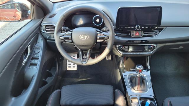 Hyundai i30 N-Line HB N-Line*Navi*LED*Shzg*Lhzg*PDCv+h*Cam*18" 