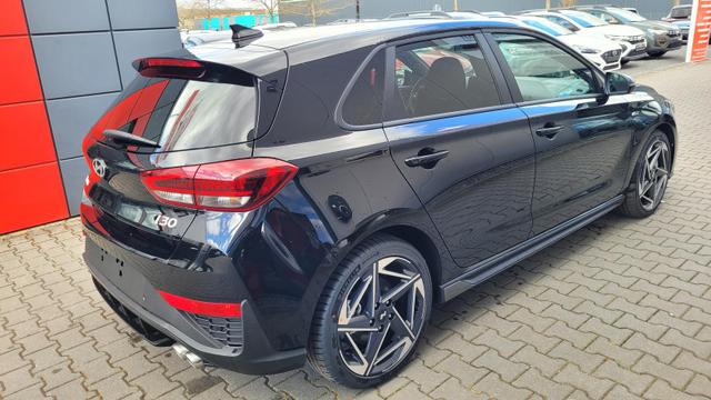 Hyundai i30 N Line HB AT N-Line*LED*Navi*Shzg*PDC*Cam*ACC*18* 