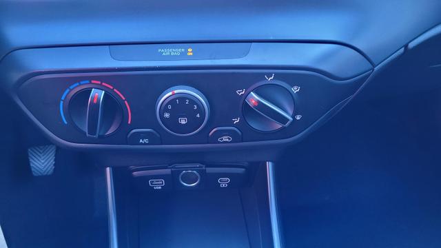 Hyundai i20 Wave Wave*Navi*PDC*Cam*Shzg*Lhzg*16Zoll*VCockpit 