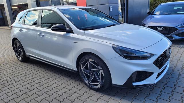 Hyundai i30 N Line HB N-Line*LED*Navi*Shzg*Lhzg*PDC*Cam*ACC*18* 