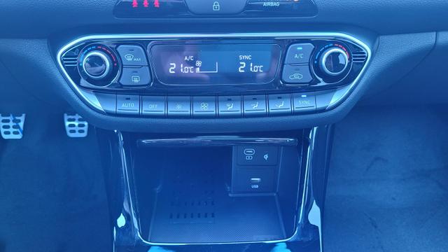 Hyundai i30 Kombi N-Line N-Line*Navi*LED*Shzg*PDC*Cam*18"ACA 