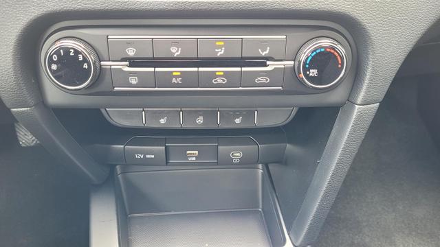 Kia Ceed Sportswagon Spin SW Spin*MJ25*Navi*Shzg*Lhzg*PDC*Cam*16Zoll* 