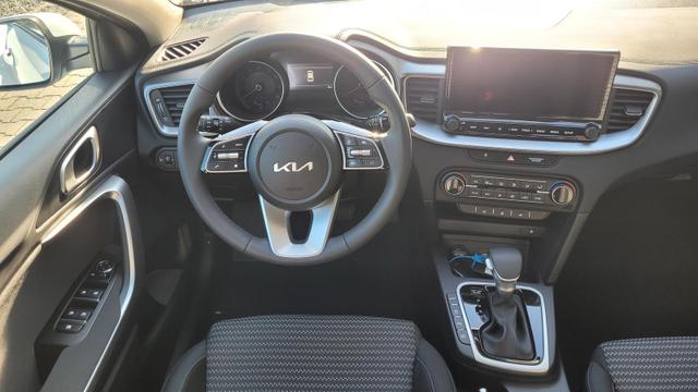 Kia Ceed Top AT*LED*Navi*Shzg*PDCv+h*Cam*17Zoll* 