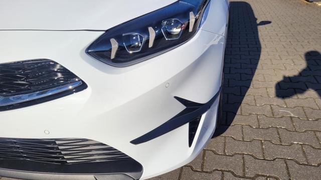 Kia Ceed Top AT*LED*Navi*Shzg*PDCv+h*Cam*17Zoll* 