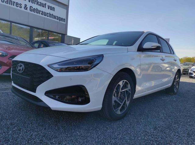 Hyundai i30 - Family HB 1.5 AT MJ25*Navi*LED*Shzg*PDCv&h*Cam*16