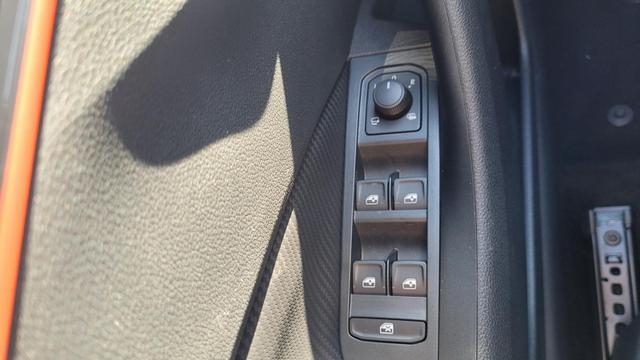 Skoda Kamiq Monte Carlo Carlo*LED*Navi*Shzg*PDC*Cam*18Zoll* 