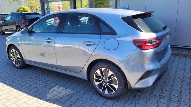 Kia Ceed SPIN 1.5 Spin*Navi*Shzg*Lhzg*PDC*Cam*16Zoll* 