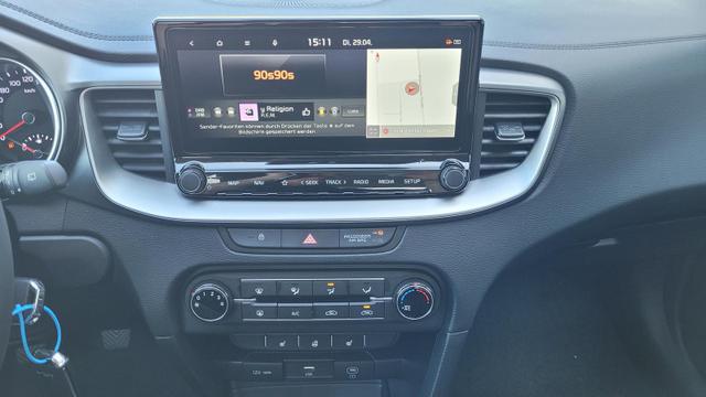 Kia Ceed SPIN 1.5 Spin*Navi*Shzg*Lhzg*PDC*Cam*16Zoll* 