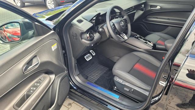 Alfa Romeo Junior Ibrida 1.2 VGT 48V-Hybrid (100kW) Speciale Speciale*LED*Navi*Shzg*PDC*Cam*18" 
