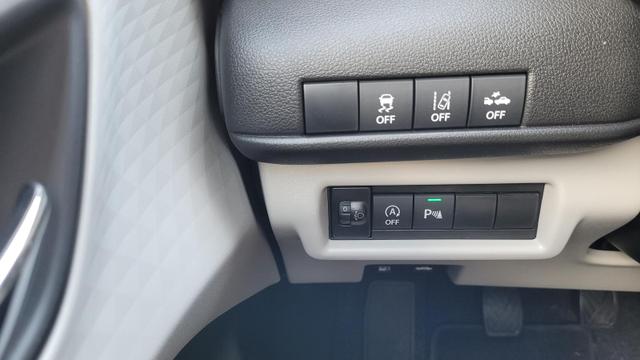 Suzuki Swift Comfort+ Comfort+*Navi*LED*Shzg*PDC*Cam*ACC*Klima* 