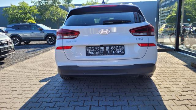 Hyundai i30 Kombi Smart SW 1.5 MJ25*Navi*LED*Shzg*PDCv&h*Cam*16 