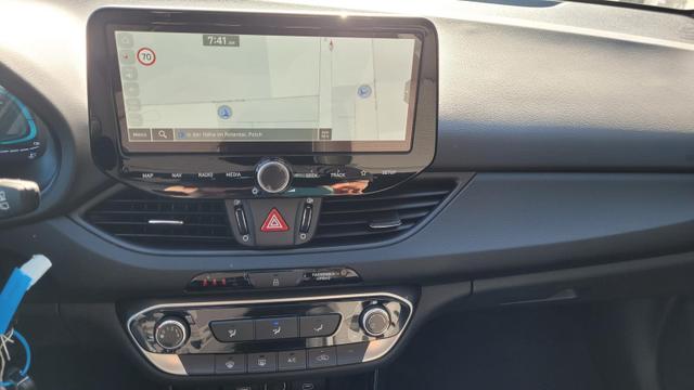 Hyundai i30 Kombi Smart SW 1.5 MJ25*Navi*LED*Shzg*PDCv&h*Cam*16 