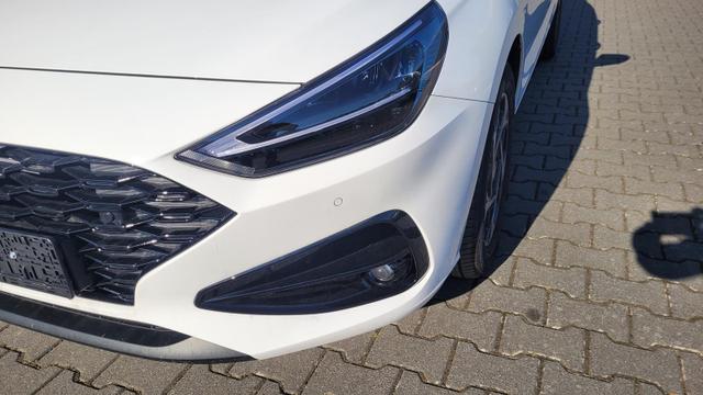 Hyundai i30 Kombi Smart SW 1.5 MJ25*Navi*LED*Shzg*PDCv&h*Cam*16 