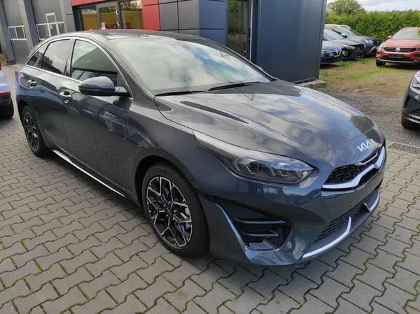 Kia ProCeed Ultimate Ultimate*Navi*LED*Shzg*PDC*Cam*SD*17" 