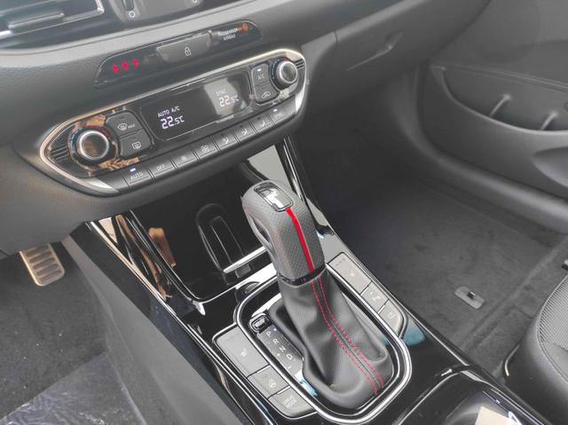 Hyundai i30 Kombi N-Line N-Line*Navi*LED*Shzg*PDC*Cam*18Zoll 
