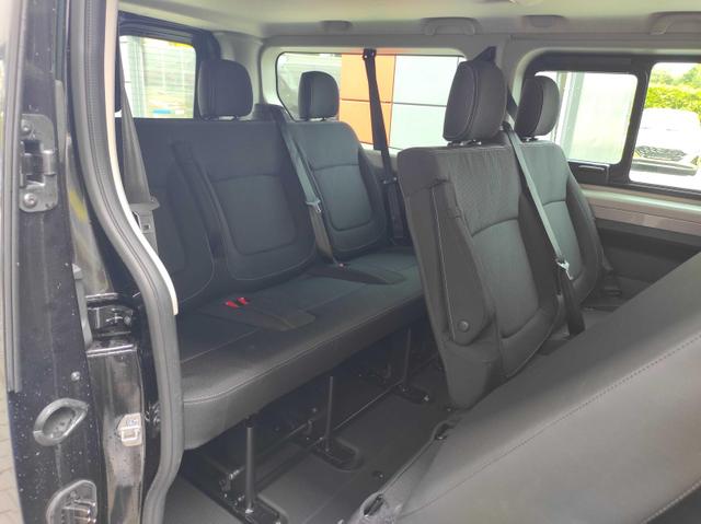 Renault Trafic Zen Combi L2 Blue dCi 110 9 Sitzer - APP 