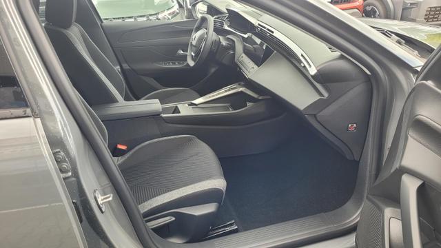 Peugeot 308 SW Active Pack Pack*LED*Navi*Shzg*PDC*BFS*ACC*16" 