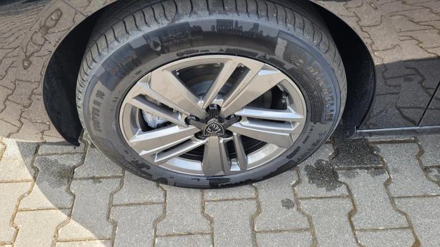 Peugeot 308 SW Active Pack Pack*LED*Navi*Shzg*PDC*BFS*ACC*16" 