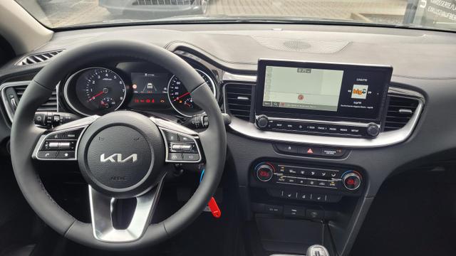 Kia Ceed Gold Gold*LED*Navi*Shzg*Lhzg*PDC*Cam*16Zoll* 