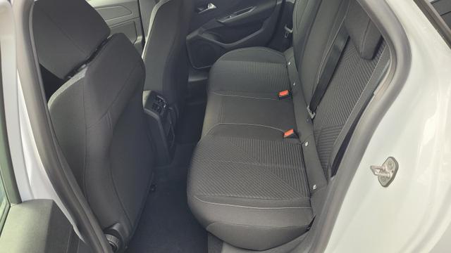 Peugeot 308 SW Active Pack Pack*LED*Navi*Shzg*PDC*BFS*ACC*16" 