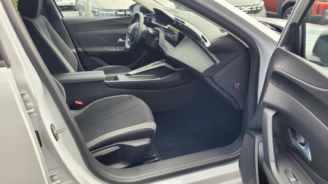 Peugeot 308 SW Active Pack Pack*LED*Navi*Shzg*PDC*BFS*ACC*16" 