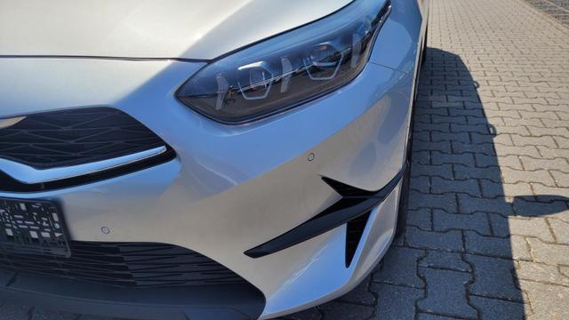Kia Ceed Sportswagon Edition 30 SW Edition30*LED*Navi*Shzg*Lhzg*PDC*Cam*17" 