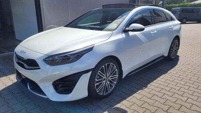 Kia ProCeed - Ultimate+ Ultimate+*Navi*LED*Shzg4x*PDC*Cam*SD*18"