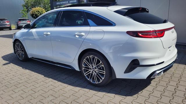 Kia ProCeed Ultimate+ GT-Line+*Navi*LED*Shzg4x*PDC*Cam*SD*18" 