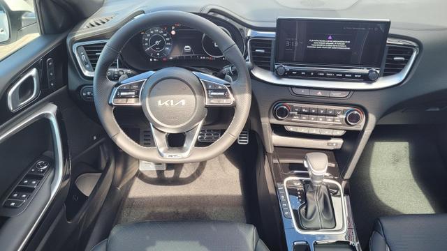 Kia ProCeed Ultimate+ GT-Line+*Navi*LED*Shzg4x*PDC*Cam*SD*18" 