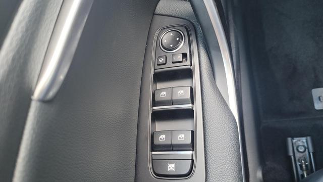 Kia ProCeed Ultimate+ GT-Line+*Navi*LED*Shzg4x*PDC*Cam*SD*18" 
