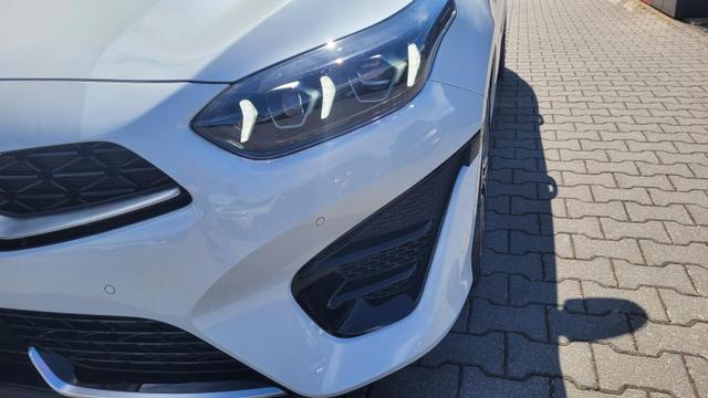 Kia ProCeed Ultimate+ GT-Line+*Navi*LED*Shzg4x*PDC*Cam*SD*18" 