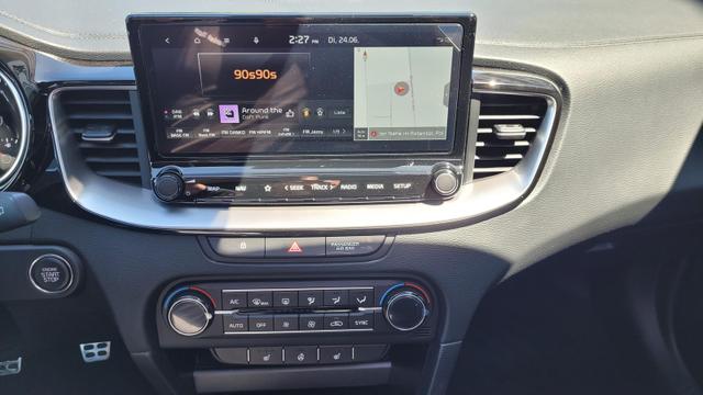 Kia ProCeed Ultimate GT-Line*Navi*LED*Shzg*PDC*Cam*SD*17" 