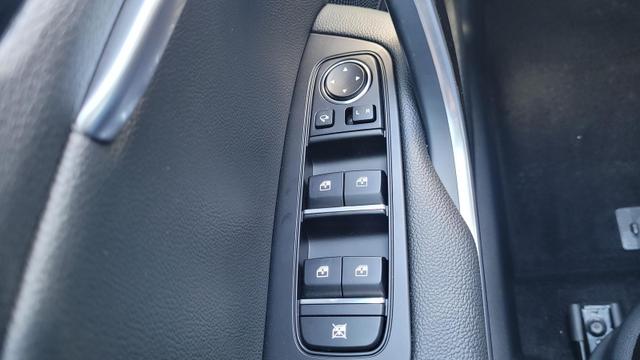 Kia ProCeed Ultimate GT-Line*Navi*LED*Shzg*PDC*Cam*SD*17" 