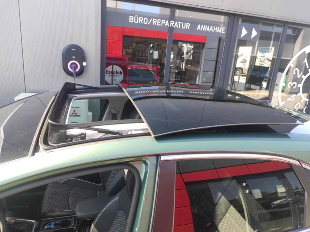 Kia Ceed Platinum AT*LED*Navi*Shzg*PDCv+h*Cam*SD*17" 