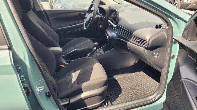 Hyundai i20 Comfort Comfort*Navi*PDC*Cam*Shzg*Lhzg*VCockpit* 