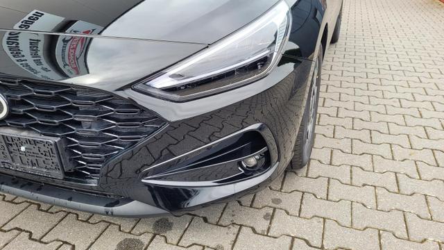 Hyundai i30 Familiy HB Family*LED*Navi*Shzg*Lhzg*PDC*Cam*16Zoll* 