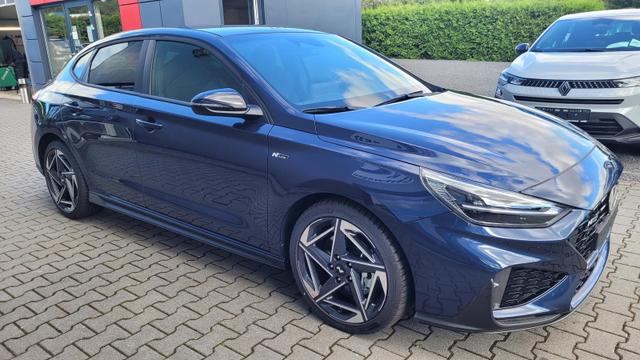 Hyundai i30 FastbackN N Line Fastback Line*LED*Navi*Shzg*PDC*Cam*18Zoll 