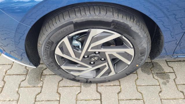 Hyundai i20 Wave Wave*Navi*PDC*Cam*Shzg*Lhzg*16Zoll*VCockpit 