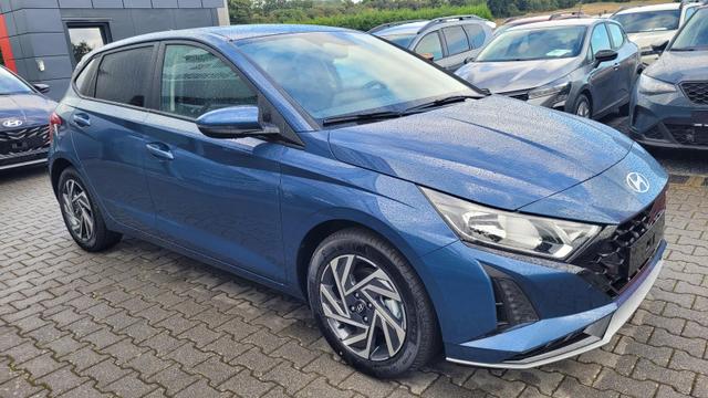 Hyundai i20 Family Family*Navi*Shzg*Lhzg*PDC*Cam*16Zoll*ACA* 