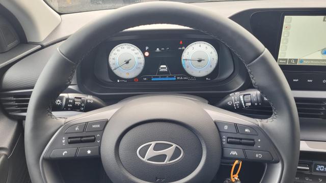 Hyundai i20 Family Family*Navi*Shzg*Lhzg*PDC*Cam*16Zoll*ACA* 