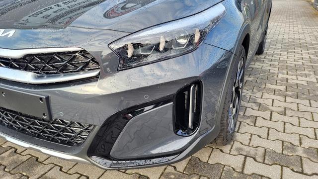Kia XCeed TOP TOP*LED*Navi*Shzg*PDCv+h*Cam*18Zoll* 