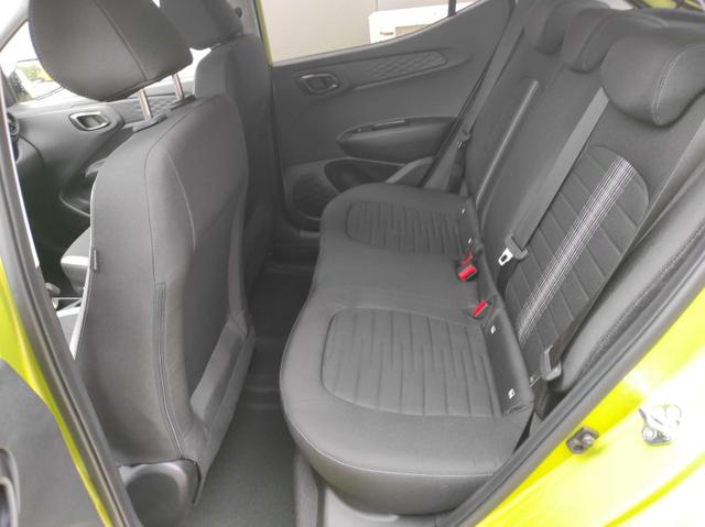 Hyundai i10 Smart 1.2 Style*Navi-PDC-Cam-Klimaauto.-SHZ 